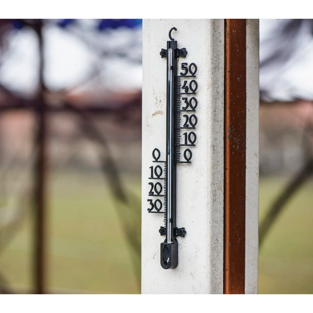 Hama 00186405 | Indoor/outdoor thermometer | Analogue 26 cm | Black