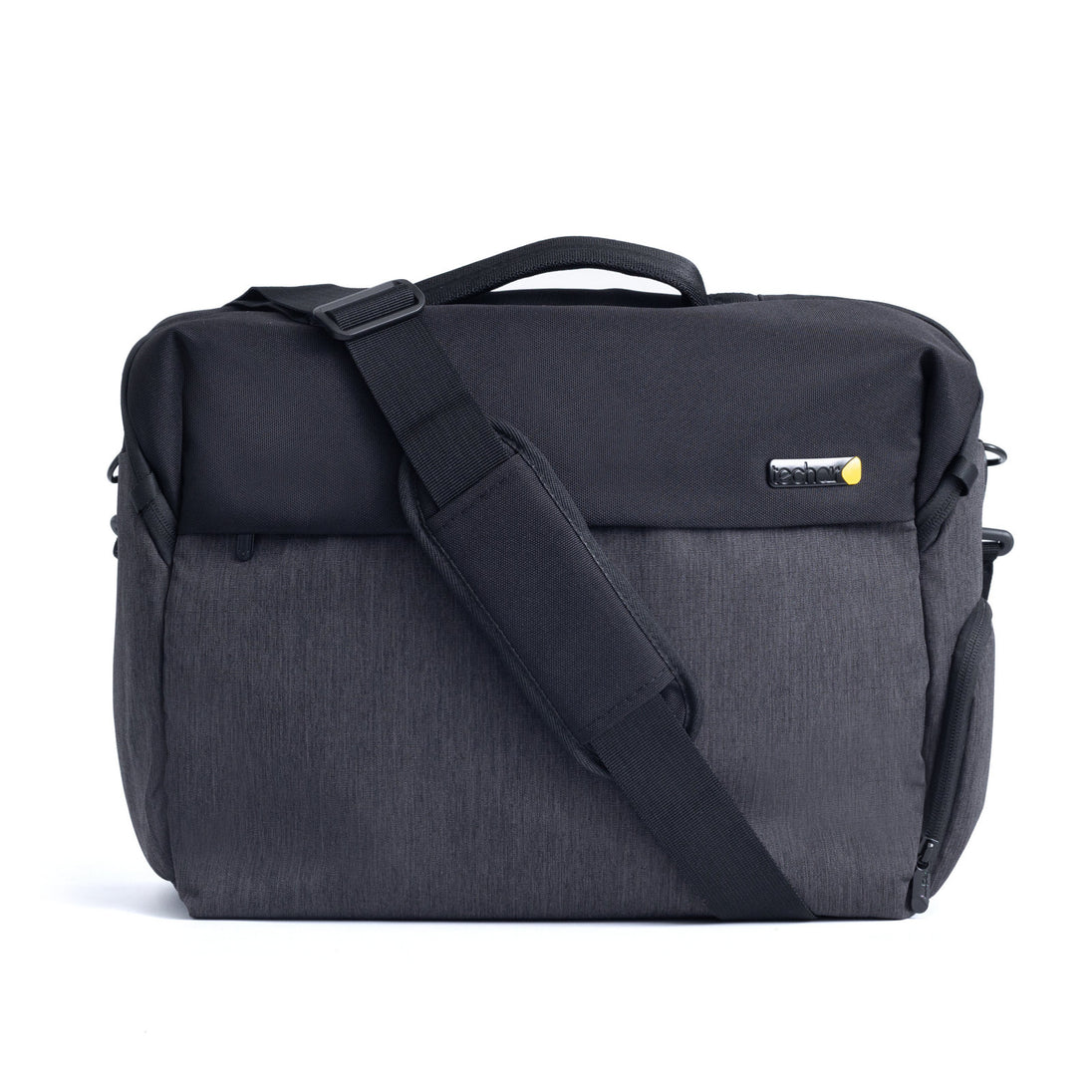 Techair Commuter Pro TACMM002 | Laptop messenger bag | 14–15.6 inch | Black