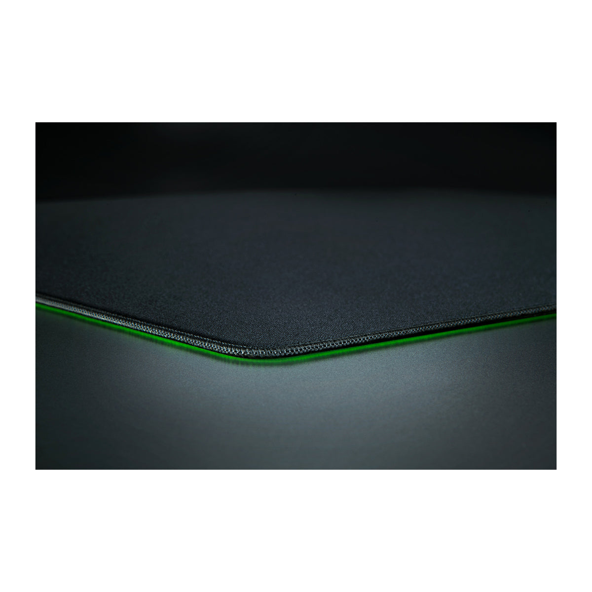 Razer Gigantus V2 Pro | Gaming mouse mat | Max Control | Large